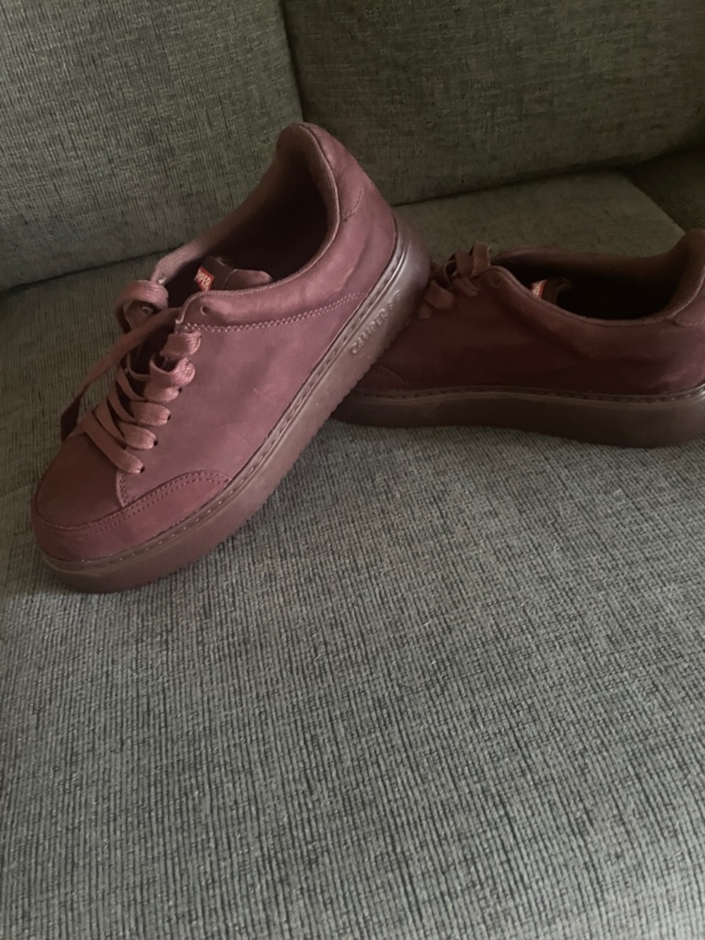 Camper Burgundy Platform Sneakers

EUR sz 41